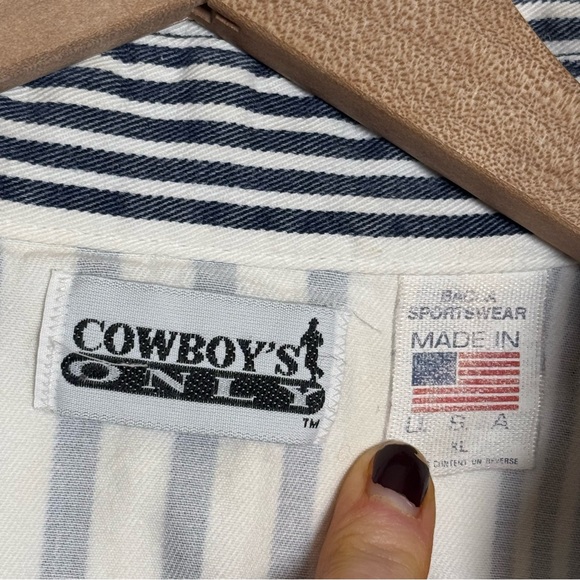 VTG Cowboy’s Only Navy and White Striped Pattern Button Down Shirt Men’s Size XL - Picture 7 of 12